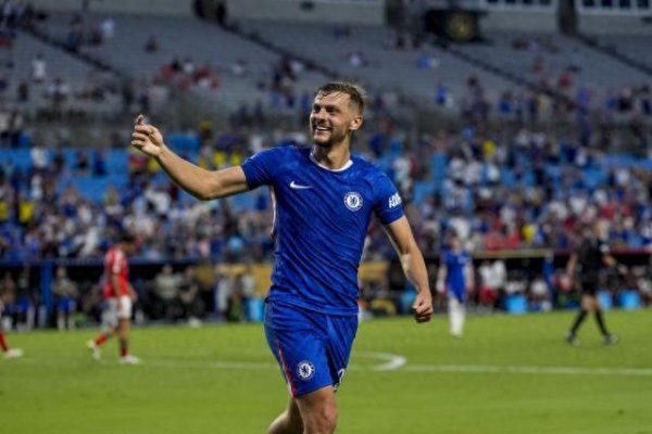 Phóng viên: Fulham quan tâm đế